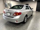 Thumbnail of 2009 Classic Silver Metallic Toyota Corolla