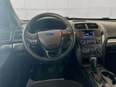 Thumbnail of 2018 White Platinum Tri-Coat Metallic Ford Explorer
