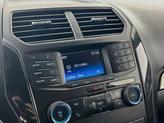 Thumbnail of 2018 White Platinum Tri-Coat Metallic Ford Explorer