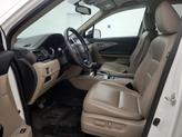 Thumbnail of 2016 White Honda Pilot