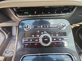 Thumbnail of 2023 Pristine White Metallic Tri-Coat Lincoln Nautilus