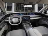 Thumbnail of 2025 White Platinum Clearcoat Metallic Lincoln Nautilus