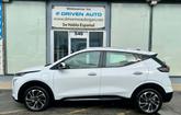Thumbnail of 2022 Summit White Chevrolet Bolt EUV