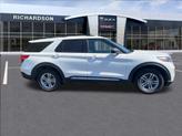 Thumbnail of 2022 Star White Metallic Tri-Coat Ford Explorer