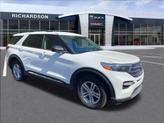 Thumbnail of 2022 Star White Metallic Tri-Coat Ford Explorer