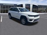 Thumbnail of 2022 Bright White Clearcoat Jeep Grand Cherokee
