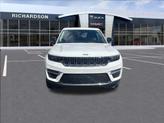 Thumbnail of 2022 Bright White Clearcoat Jeep Grand Cherokee