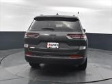 Thumbnail of 2025 Baltic Gray Metallic Clearcoat Jeep Grand Cherokee L
