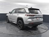 Thumbnail of 2025 Silver Zynith Jeep Grand Cherokee