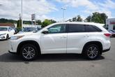 Thumbnail of 2018  Toyota Highlander