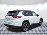 Thumbnail of 2025 Everest White Pearl Super Black Nissan Rogue