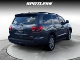 Thumbnail of 2015 Magnetic Gray Metallic Toyota Sequoia