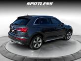Thumbnail of 2023 Manhattan Gray Metallic Audi Q5