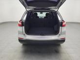 Thumbnail of 2019 Silver Ice Metallic Chevrolet Equinox