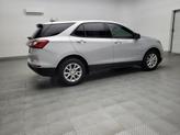 Thumbnail of 2019 Silver Ice Metallic Chevrolet Equinox