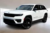 Thumbnail of 2023 Bright White Clearcoat Jeep Grand Cherokee