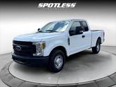 Photo of 2019 Oxford White Ford F-250