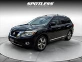 Photo of 2014 Super Black Nissan Pathfinder