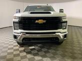 Thumbnail of 2025 Summit White Chevrolet Silverado 2500