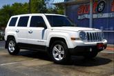 Thumbnail of 2014 Bright White Clearcoat Jeep Patriot