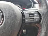 Thumbnail of 2025 Platinum White Pearl Acura Integra