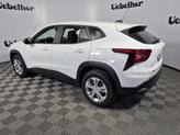 Thumbnail of 2025 Summit White Chevrolet Trax