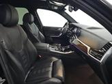 Thumbnail of 2019 Black Sapphire Metallic BMW X5