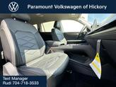 Thumbnail of 2025 Pure White Volkswagen Atlas