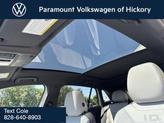 Thumbnail of 2021 Glacier White Volkswagen ID.4