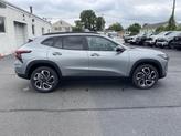 Thumbnail of 2025 Sterling Gray Metallic Chevrolet Trax