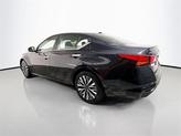 Thumbnail of 2024 Super Black Nissan Altima