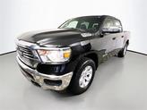 Thumbnail of 2024 Diamond Black Crystal Pearlcoat RAM 1500