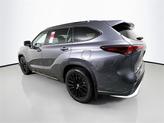 Thumbnail of 2025 Magnetic Gray Metallic Toyota Highlander