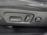 Thumbnail of 2018 Blizzard Pearl Toyota Highlander