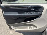 Thumbnail of 2016 Granite Crystal Clearcoat Metallic Dodge Grand Caravan