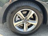 Thumbnail of 2022 Forged Green Metallic Ford Edge