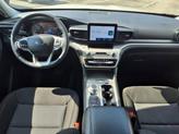 Thumbnail of 2022 White Ford Explorer