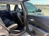 Thumbnail of 2019 Diamond Black Crystal Pearlcoat Jeep Cherokee