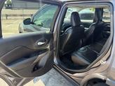 Thumbnail of 2019 Diamond Black Crystal Pearlcoat Jeep Cherokee