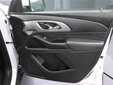 Thumbnail of 2023 Iridescent Pearl Tricoat Chevrolet Traverse