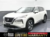 Photo of 2023 Pearl White Tricoat Nissan Rogue
