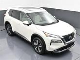 Thumbnail of 2023 Pearl White Tricoat Nissan Rogue