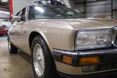 Thumbnail of 1994 Gold Jaguar XJ6