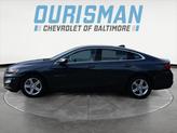 Thumbnail of 2019 Shadow Gray Metallic Chevrolet Malibu