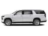 Thumbnail of 2025 Iridescent Pearl Tricoat Chevrolet Suburban