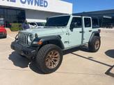 Photo of 2024 Earl Clearcoat Jeep Wrangler