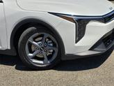 Thumbnail of 2025 Snow White Pearl Kia K4