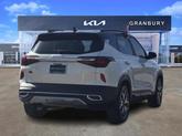 Thumbnail of 2022 Clear White/Black Roof Kia Seltos