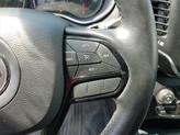Thumbnail of 2019 Diamond Black Crystal Pearlcoat Jeep Cherokee