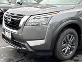 Thumbnail of 2025 Gun Metallic Nissan Pathfinder